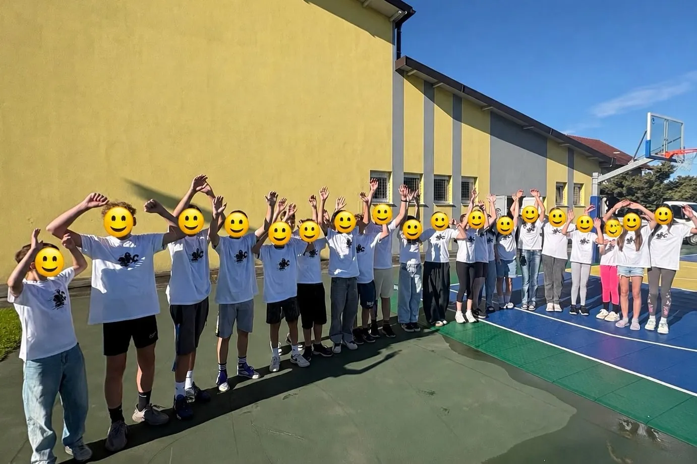 DALI4US se zaključuje v stilu: promocijska darila za udeležence